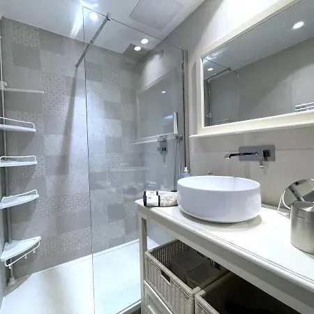 Sunrise Balcony Lägenhet *