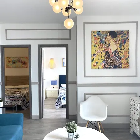 Sunrise Balcony * Cannes